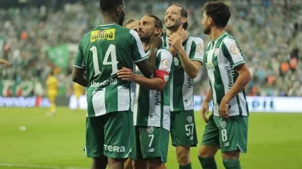 Bursaspor Batman’da geri döndü: Iheanacho’nun golleri liderliği getirdi