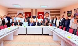 Eskişehir Dost Dernekler Federasyonu Ayhan Sezer'i misafir etti