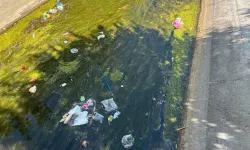 Eskişehir’de sulama kanallarındaki çöp manzarası tepki çekti