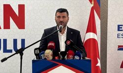 İbrahim Akar öğretmenlerin maaş ve emeklilik hakları için düzenleme istedi