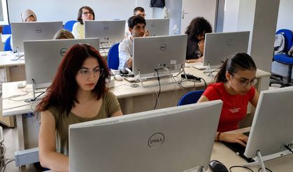 Eskişehir’de gençlerin yaz tatili atölyelerle geçti