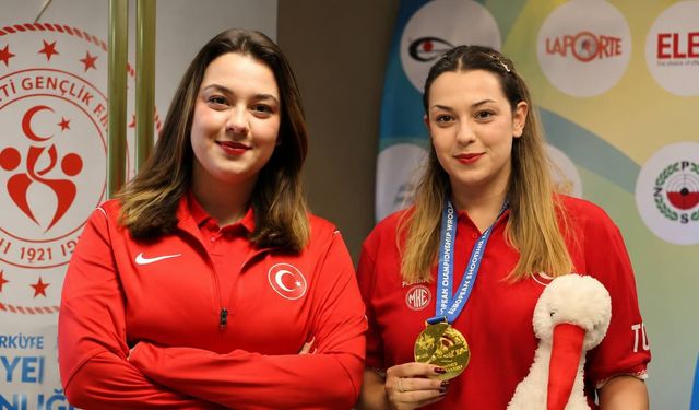 Milli sporcu İlayda Nur Çürük kürsünün zirvesinde