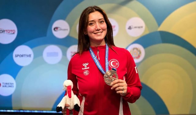 22 yaşındaki milli sporcu Şimal Yılmaz'dan Türk atıcılığında tarihi başarı