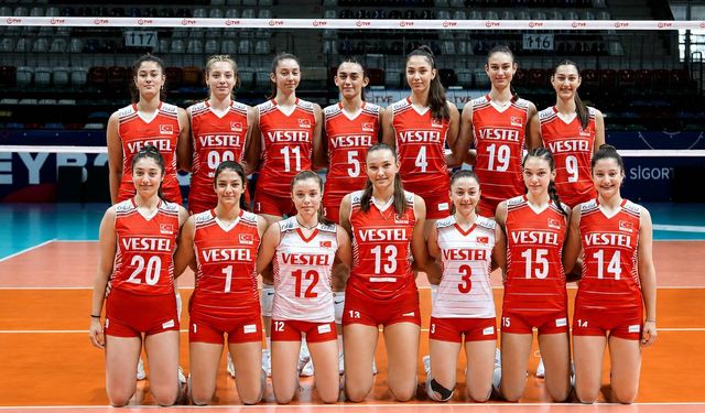 U17 Kız Milli Takımı’nın Dünya Şampiyonası’ndaki yolculuğu gümüşle tamamlandı