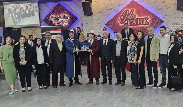 Eskişehir’de 41 yıllık usta Abdullah Bozacı’ya Ahilik kaftanı