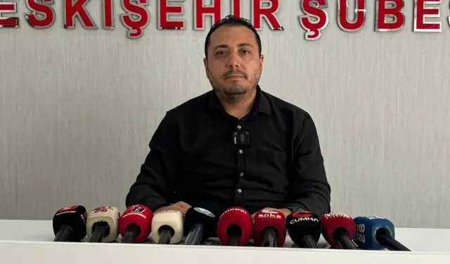 Hasan Hüseyin Köksal: “Eskişehir’de sağlık çalışanı sayısı yetersiz”