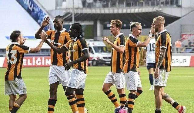 İlk üç maçta yenilgi yok, gol yok! Hull City coştu