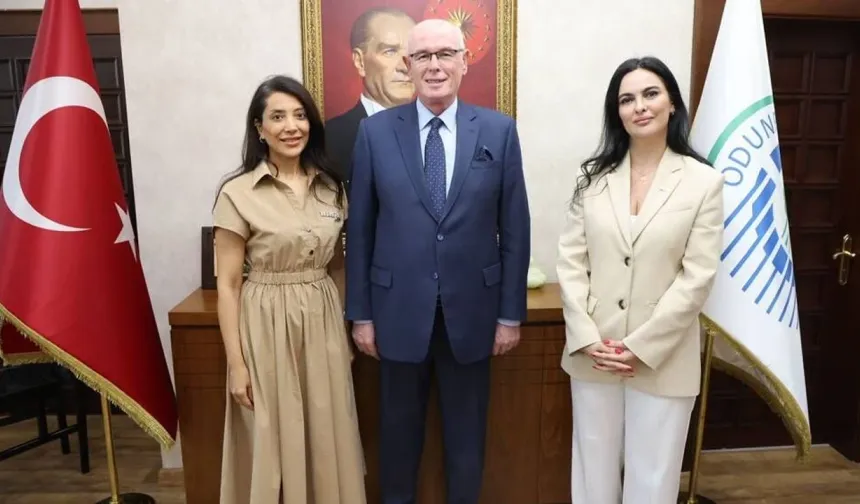 Odunpazarı Belediyesi’nden yabancı dil eğitiminde 9 öğrenciye tam burs