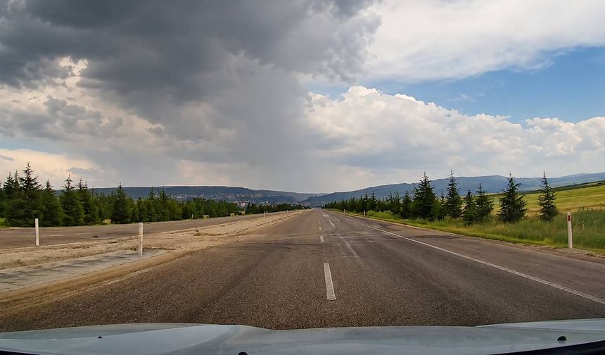 Eskişehir'de Ağapınar Mahallesi'nin Yol Sorunu Gündeme Geldi